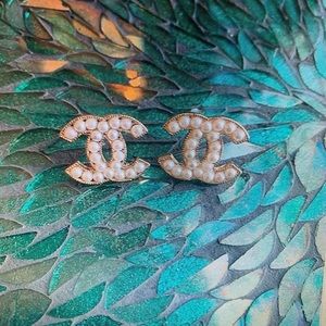 Pearl Double C Fashion Earrings